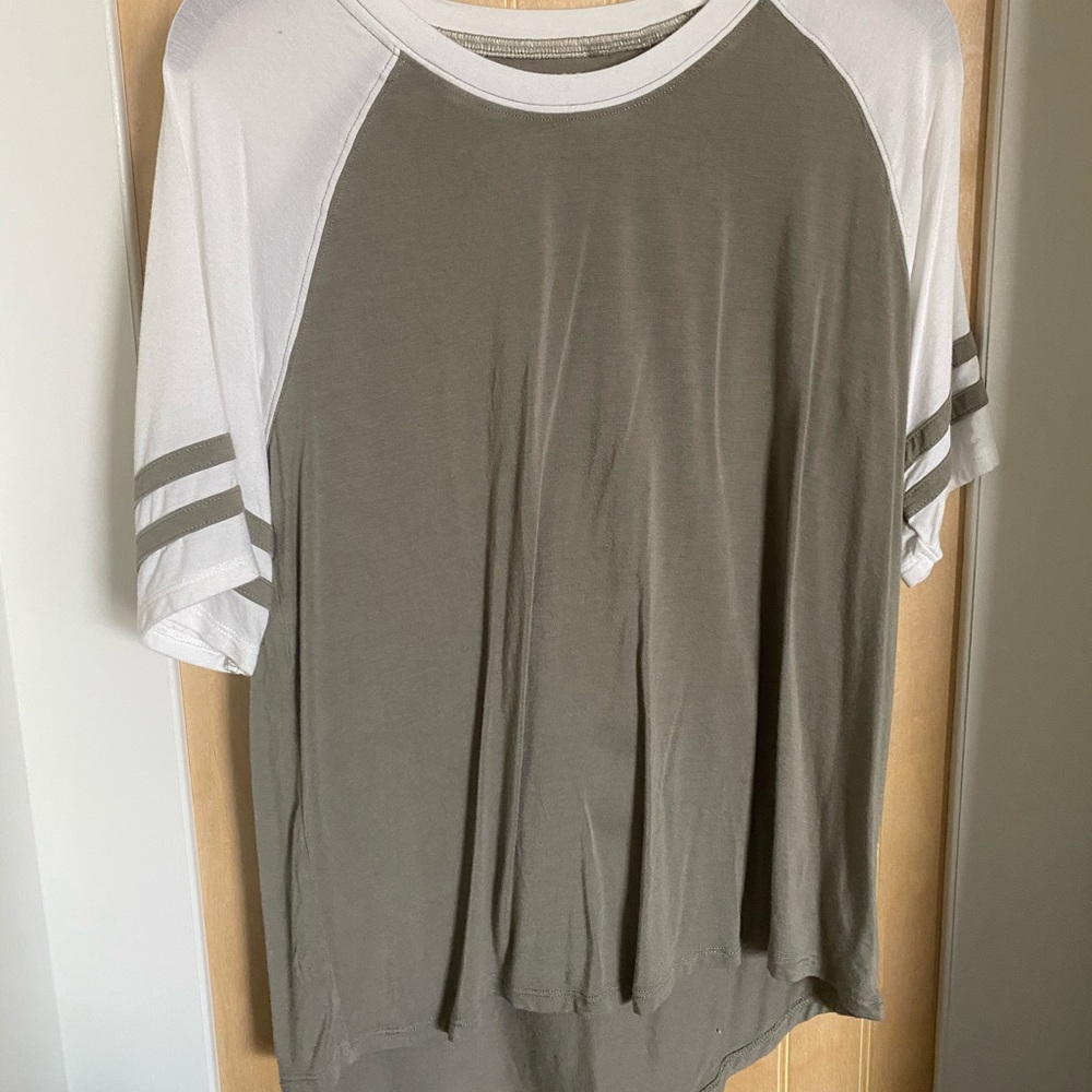 Green T-shirt from American Eagle
